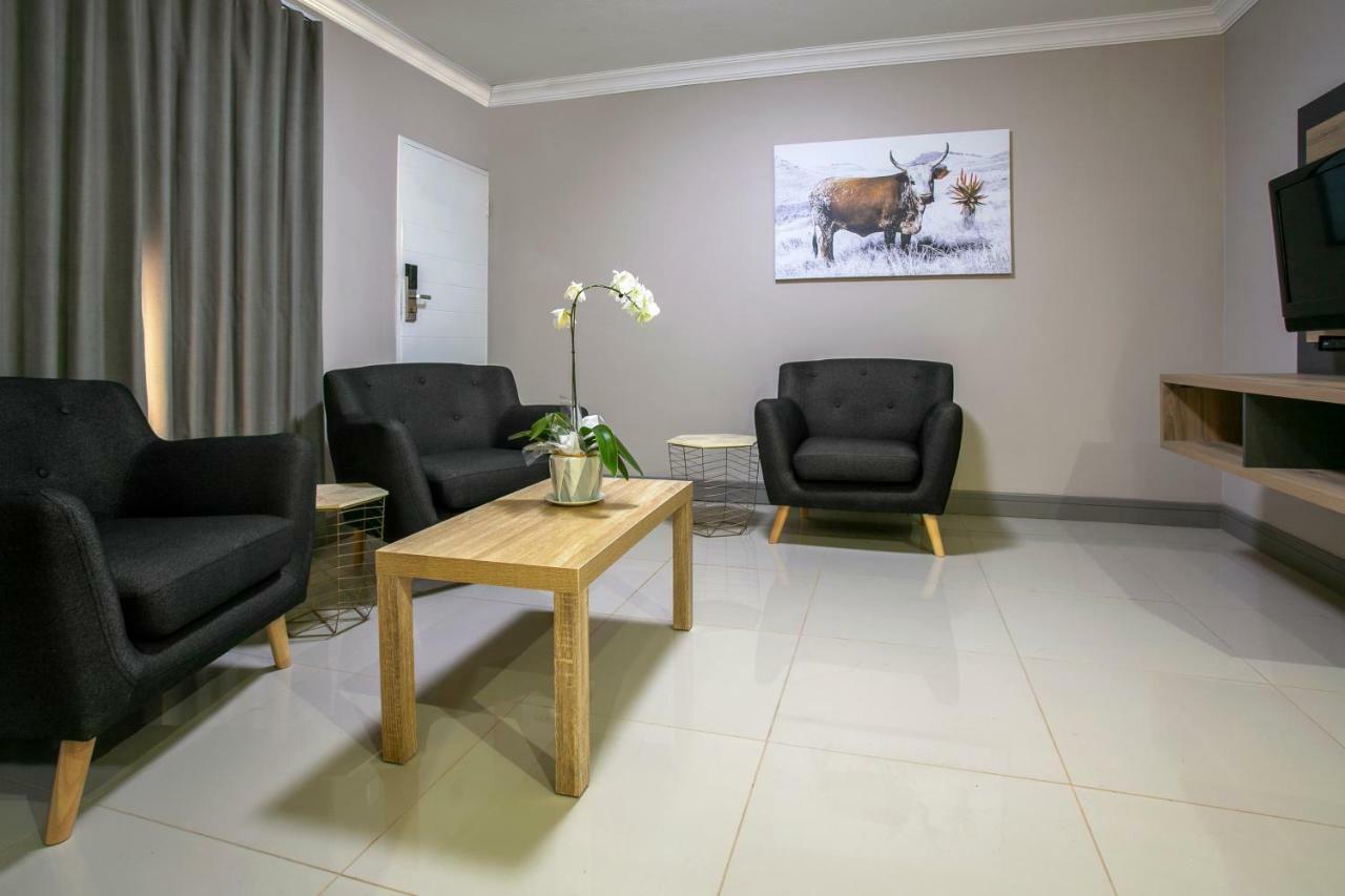 Hotel At Hatfield Apartments Pretoria-Noord 外观 照片